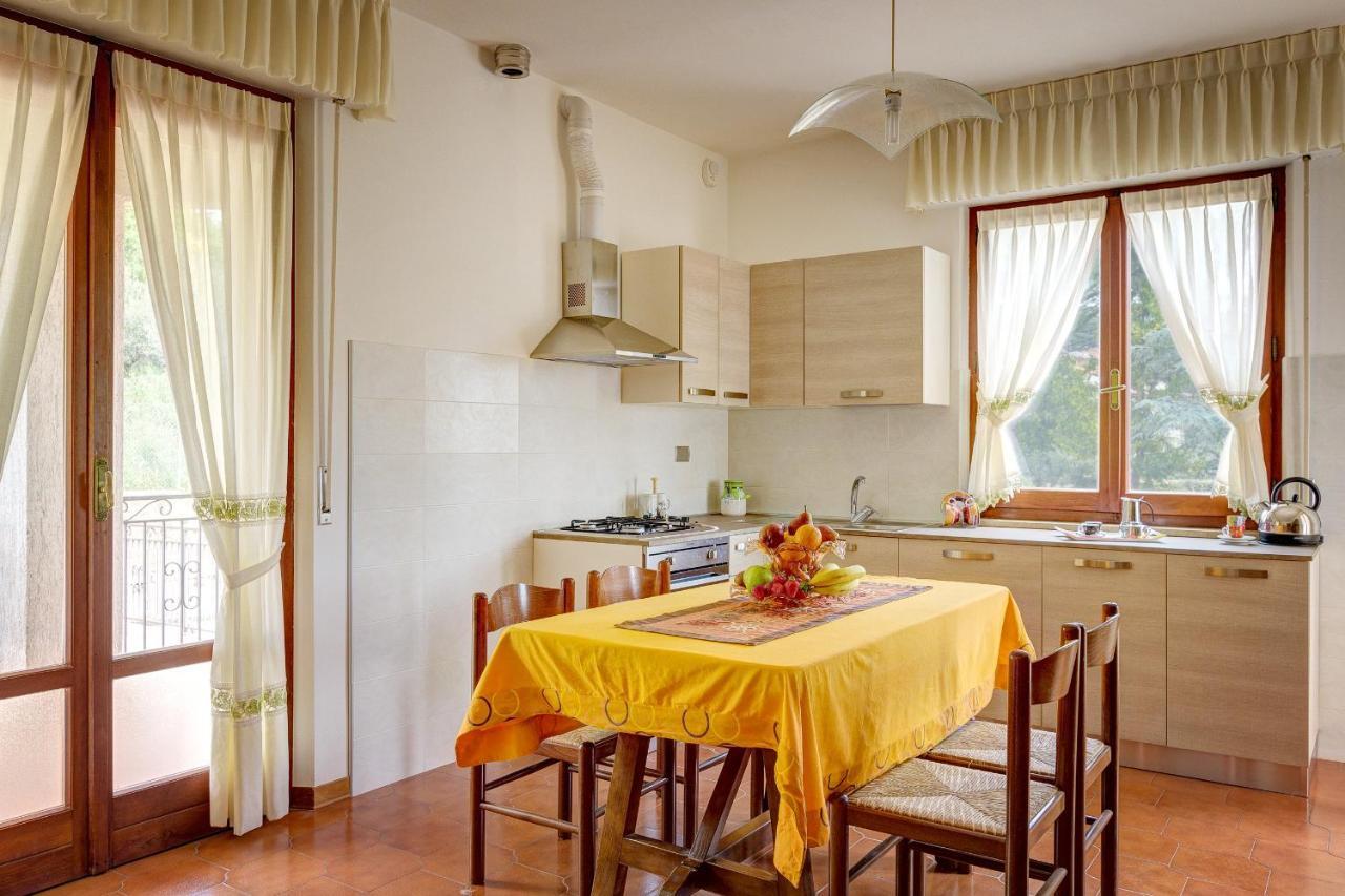 Appartamento Luisa - Vista Lago Passignano sul Trasimeno Exteriér fotografie